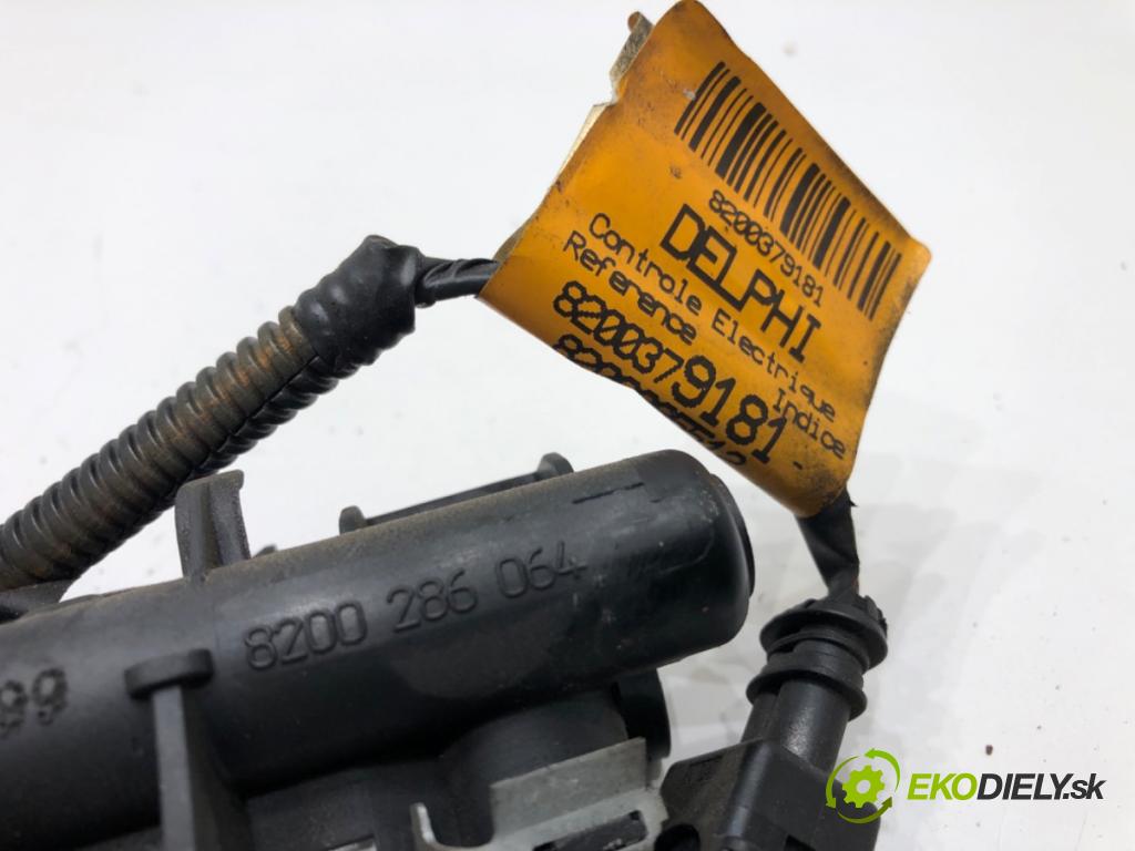 RENAULT MODUS / GRAND MODUS (F/JP0_) 2004 - 2022    1.2 (JP0C, JP0K, FP0C, FP0K, FP0P, JP0P, JP0T) 55 kW [75 KM] benzyna 2004 - 2022  Lišta vstrekovacia 8200292590 (Vstrekovacie lišty)