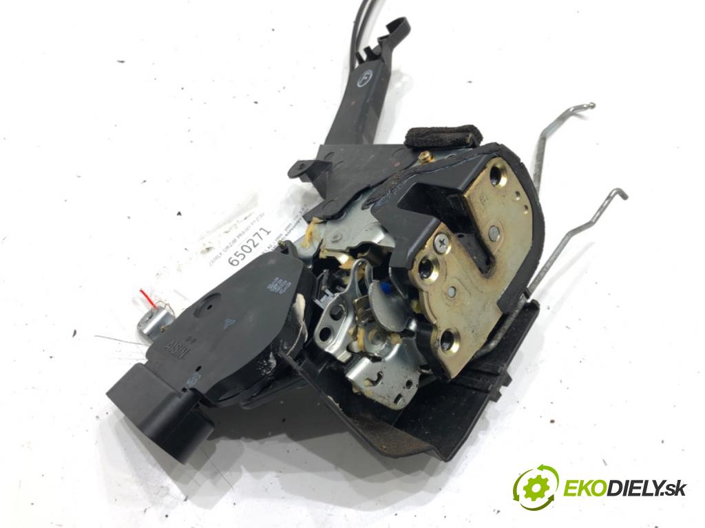 TOYOTA RAV 4 II (_A2_) 2000 - 2005    2.0 D 4WD (CLA20_, CLA21_) 85 kW [116 KM] olej napędowy 2001 - 2005  zámok dveře pravý přední část