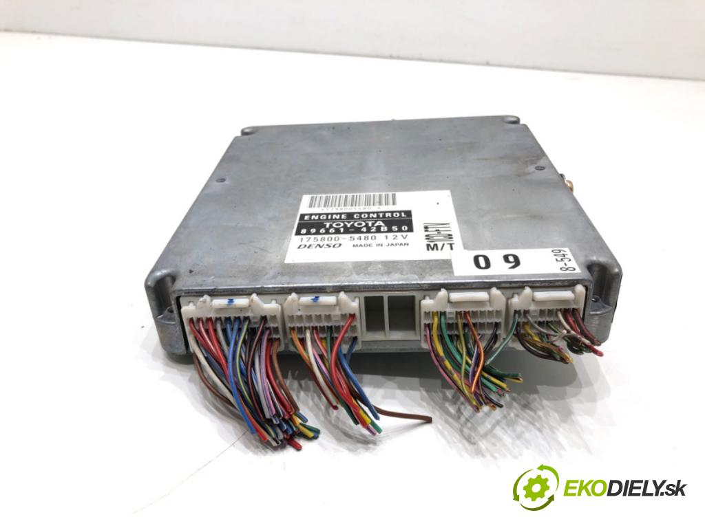 TOYOTA RAV 4 II (_A2_) 2000 - 2005    2.0 D 4WD (CLA20_, CLA21_) 85 kW [116 KM] olej napędowy 2001 - 2005  riadiaca jednotka Motor 89661-42B50 (Riadiace jednotky)