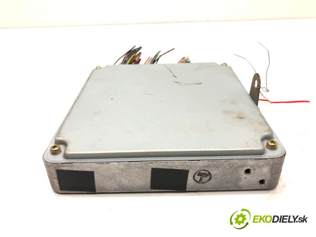 TOYOTA RAV 4 II (_A2_) 2000 - 2005    2.0 D 4WD (CLA20_, CLA21_) 85 kW [116 KM] olej napędowy 2001 - 2005  riadiaca jednotka Motor 89661-42B50 (Riadiace jednotky)