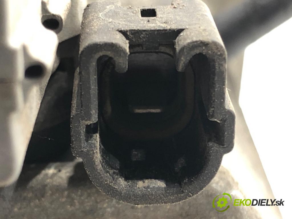 TOYOTA RAV 4 II (_A2_) 2000 - 2005    2.0 D 4WD (CLA20_, CLA21_) 85 kW [116 KM] olej napędowy 2001 - 2005  Štartér 28100-64430 (Štartéry)