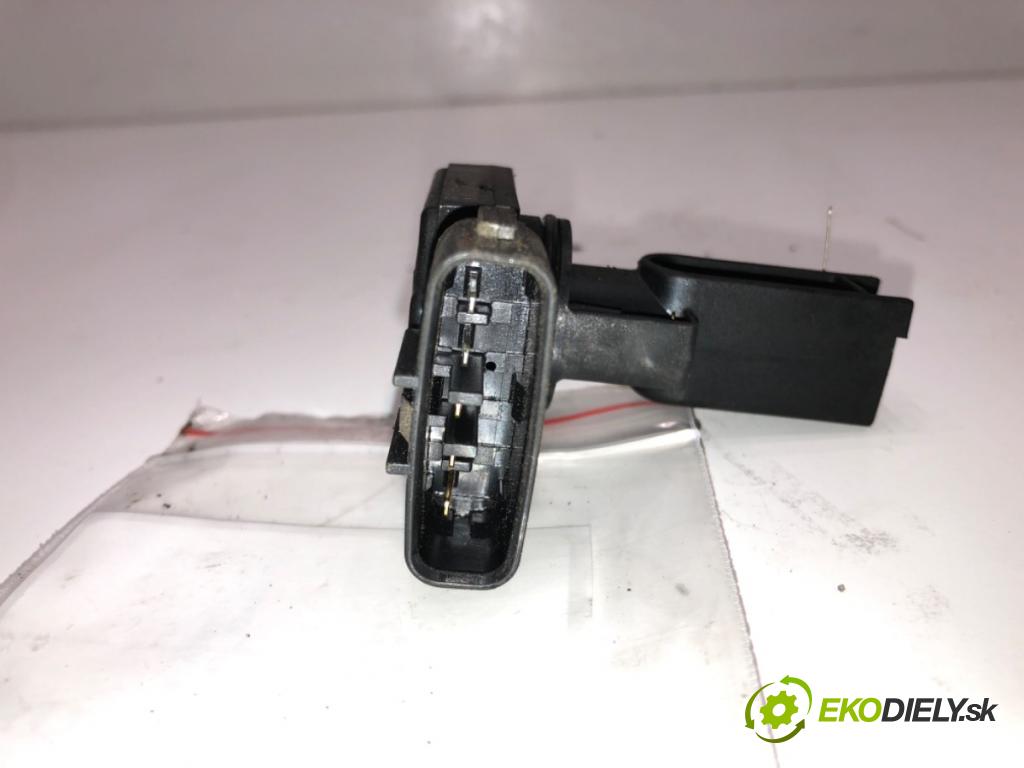 TOYOTA RAV 4 II (_A2_) 2000 - 2005    2.0 D 4WD (CLA20_, CLA21_) 85 kW [116 KM] olej napędowy 2001 - 2005  Váha vzduchu 22204-27010 (Váhy vzduchu)