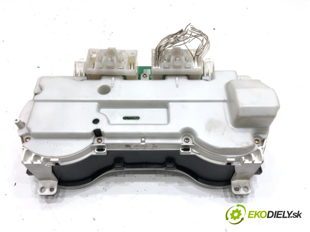 TOYOTA RAV 4 II (_A2_) 2000 - 2005    2.0 D 4WD (CLA20_, CLA21_) 85 kW [116 KM] olej napędowy 2001 - 2005  Prístrojovka 83800-4A091 (Prístrojové dosky, displeje)