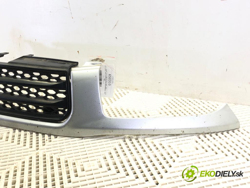 TOYOTA RAV 4 II (_A2_) 2000 - 2005    2.0 D 4WD (CLA20_, CLA21_) 85 kW [116 KM] olej napędowy 2001 - 2005  mřížka maska 08423-42130 (Mřížky (masky) chladičů)