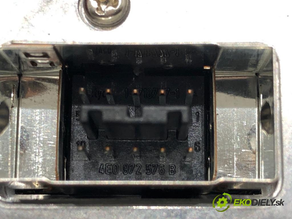 AUDI A4 B8 Avant (8K5) 2007 - 2015    1.8 TFSI 118 kW [160 KM] benzyna 2007 - 2012  Dislpej 8T0919603A (Prístrojové dosky, displeje)