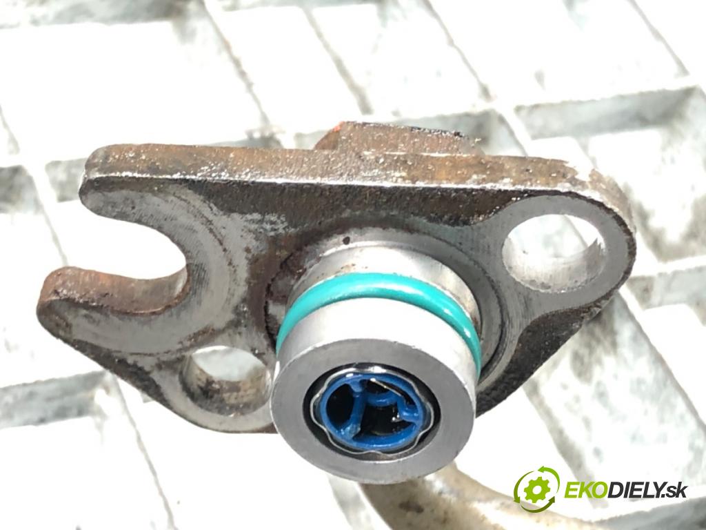 AUDI A4 B8 Avant (8K5) 2007 - 2015    1.8 TFSI 118 kW [160 KM] benzyna 2007 - 2012  hadica servočerpadlo 8K1422893CA (Rúrky, hadice servočerpadla)