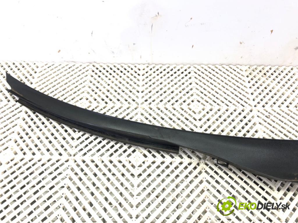 AUDI A4 B8 Avant (8K5) 2007 - 2015    1.8 TFSI 118 kW [160 KM] benzyna 2007 - 2012  Torpédo, plast pod čelné okno 8K1819403 (Torpéda)