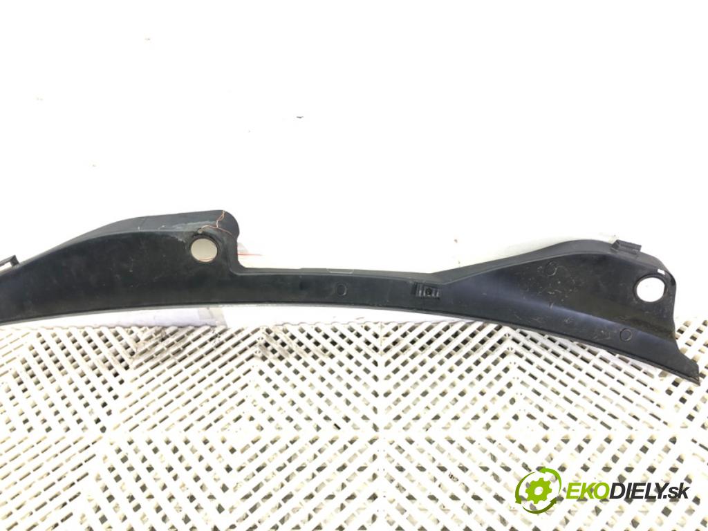 AUDI A4 B8 Avant (8K5) 2007 - 2015    1.8 TFSI 118 kW [160 KM] benzyna 2007 - 2012  Torpédo, plast pod čelné okno 8K1819403 (Torpéda)