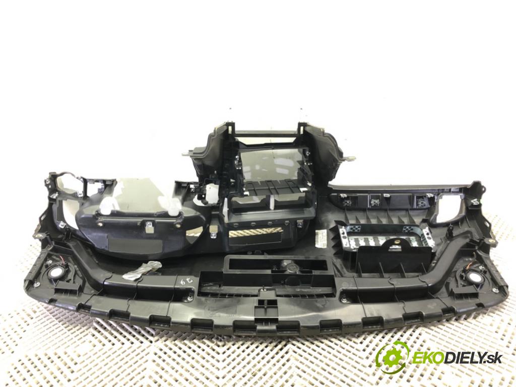 AUDI A4 B8 Avant (8K5) 2007 - 2015    1.8 TFSI 118 kW [160 KM] benzyna 2007 - 2012  Palubná doska  (Palubné dosky)