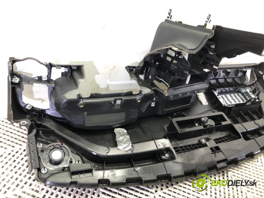 AUDI A4 B8 Avant (8K5) 2007 - 2015    1.8 TFSI 118 kW [160 KM] benzyna 2007 - 2012  Palubná doska  (Palubné dosky)