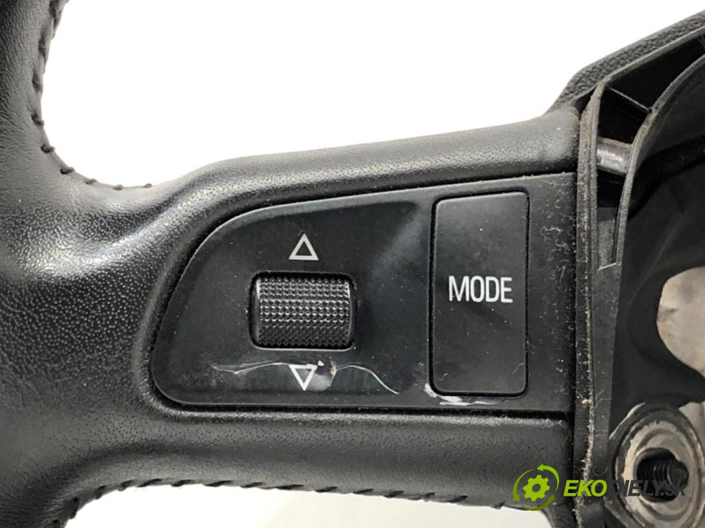 AUDI A4 B8 Avant (8K5) 2007 - 2015    1.8 TFSI 118 kW [160 KM] benzyna 2007 - 2012  Volant 8K0419091B (Volanty)