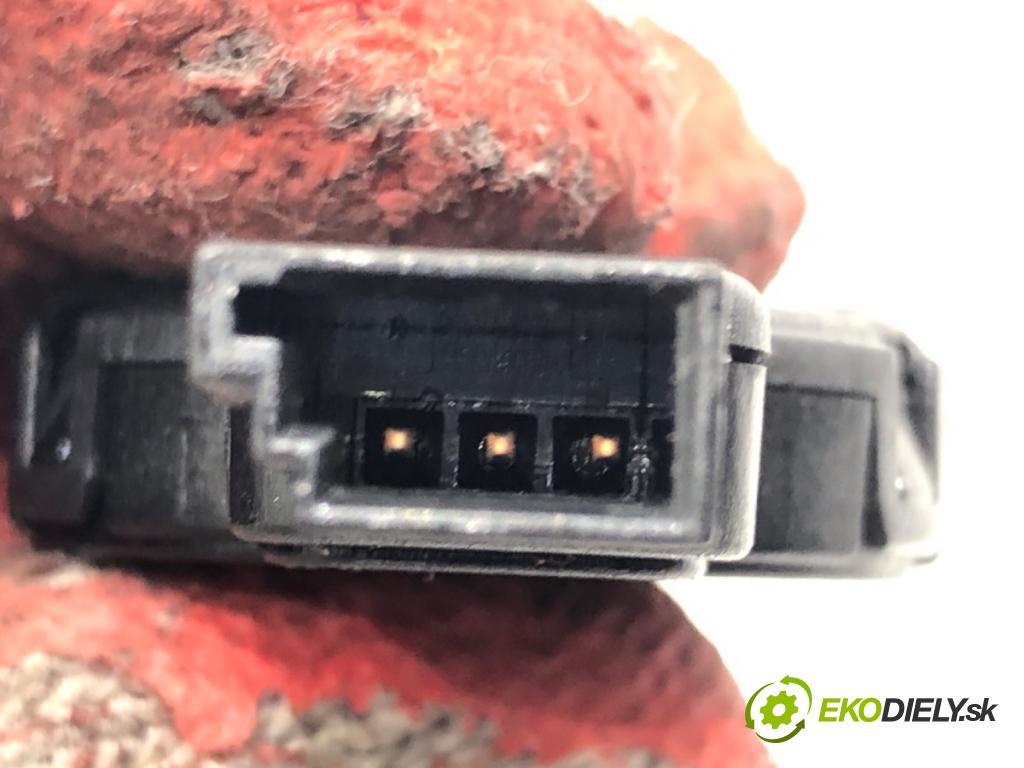 AUDI A4 B8 Avant (8K5) 2007 - 2015    1.8 TFSI 118 kW [160 KM] benzyna 2007 - 2012  Snímač dažďa 8K0955559 (Snímače dažďa)