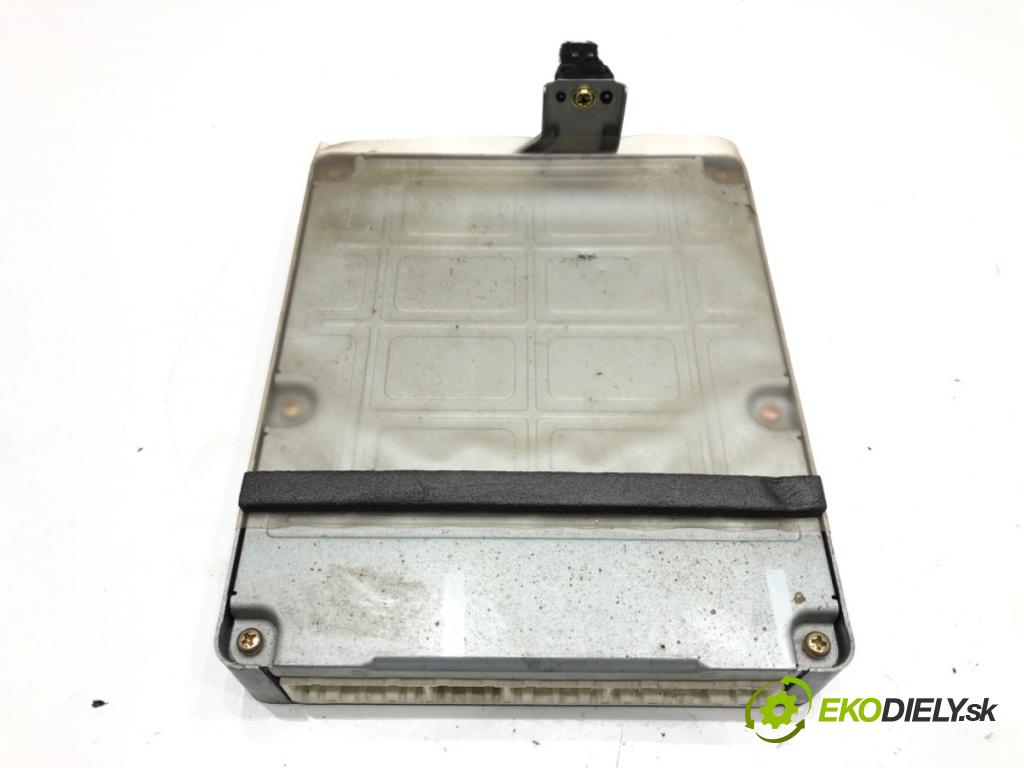 TOYOTA YARIS VERSO (_P2_) 1999 - 2005    1.3 (NCP20_, NCP22_) 63 kW [86 KM] benzyna 1999 - 2002  riadiaca jednotka Motor 89661-52281 (Riadiace jednotky)