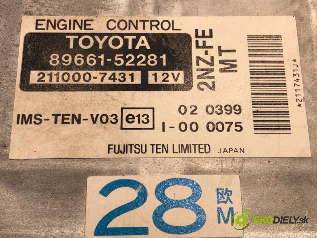 TOYOTA YARIS VERSO (_P2_) 1999 - 2005    1.3 (NCP20_, NCP22_) 63 kW [86 KM] benzyna 1999 - 2002  riadiaca jednotka Motor 89661-52281 (Riadiace jednotky)