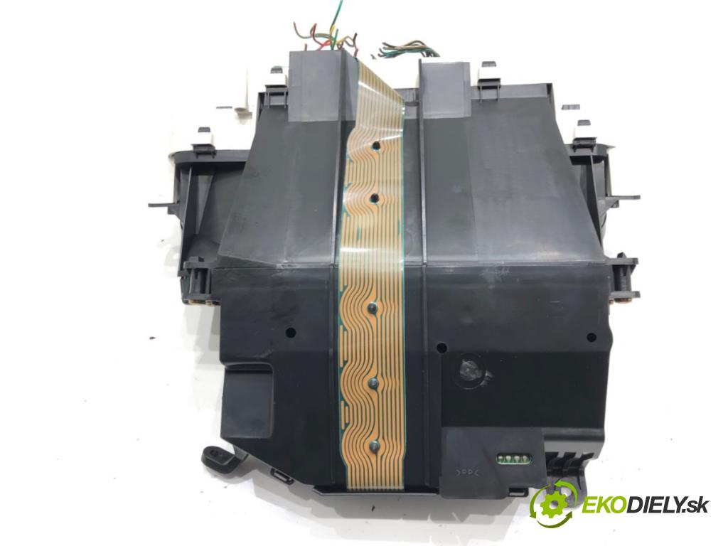 TOYOTA YARIS VERSO (_P2_) 1999 - 2005    1.3 (NCP20_, NCP22_) 63 kW [86 KM] benzyna 1999 - 2002  Prístrojovka 83800-52510 (Prístrojové dosky, displeje)