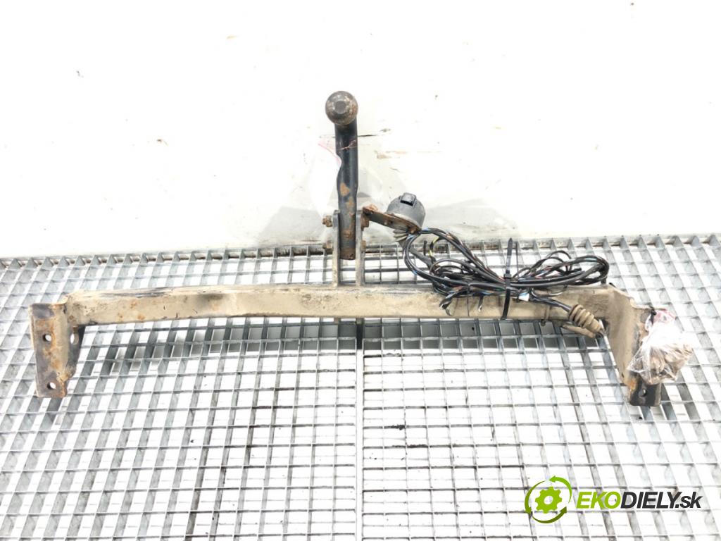 TOYOTA YARIS VERSO (_P2_) 1999 - 2005    1.3 (NCP20_, NCP22_) 63 kW [86 KM] benzyna 1999 - 2002  Hák tažné zařízení  (Tažná zařízení)