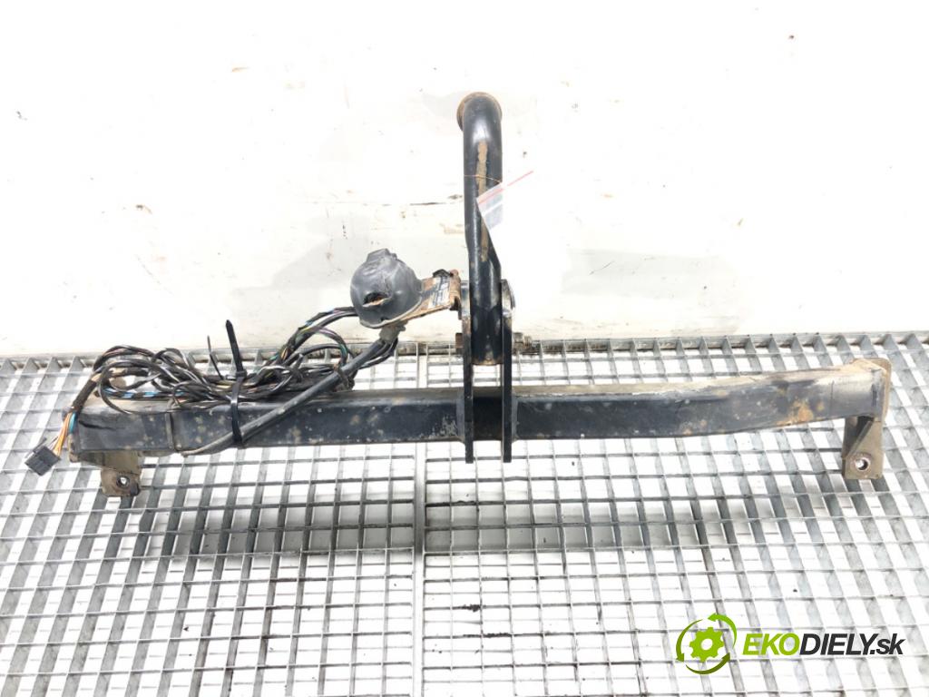 TOYOTA YARIS VERSO (_P2_) 1999 - 2005    1.3 (NCP20_, NCP22_) 63 kW [86 KM] benzyna 1999 - 2002  Hák tažné zařízení  (Tažná zařízení)