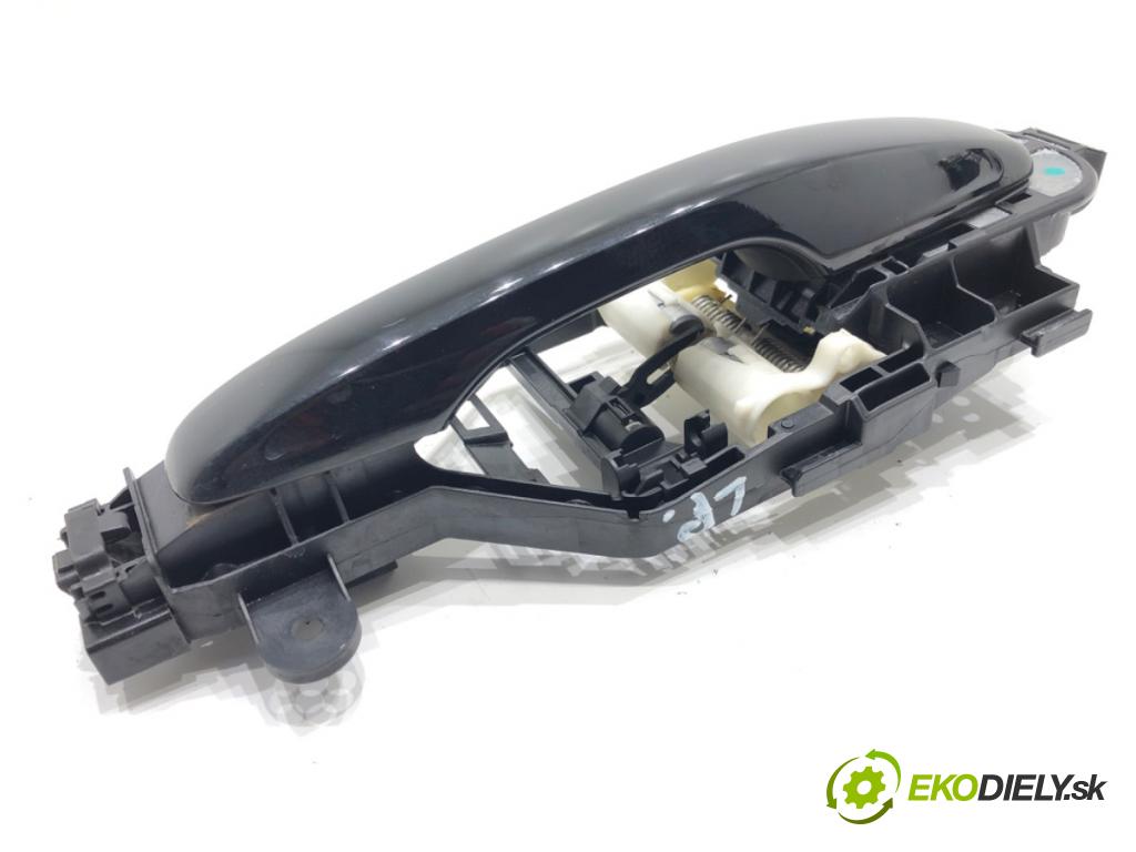 VOLVO XC60 II (246) 2017 - 2022    D4 AWD 140 kW [190 KM] olej napędowy 2017 - 2022  Kľučka vonkajšia ľavy predný 31378250