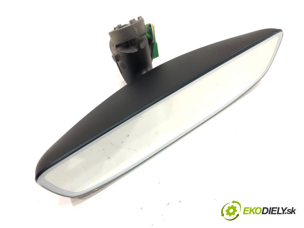 VOLVO XC60 II (246) 2017 - 2022    D4 AWD 140 kW [190 KM] olej napędowy 2017 - 2022  zpětné zrcátko vnitřní 31442553 (Světla vnitřní)