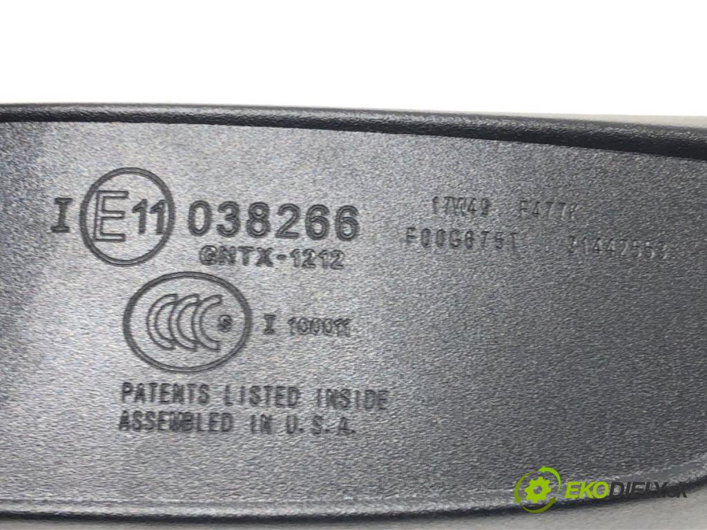 VOLVO XC60 II (246) 2017 - 2022    D4 AWD 140 kW [190 KM] olej napędowy 2017 - 2022  zpětné zrcátko vnitřní 31442553 (Světla vnitřní)