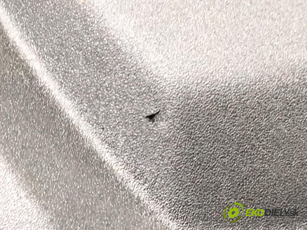 VOLVO XC60 II (246) 2017 - 2022    D4 AWD 140 kW [190 KM] olej napędowy 2017 - 2022  kryt motora  (Kryty motora)