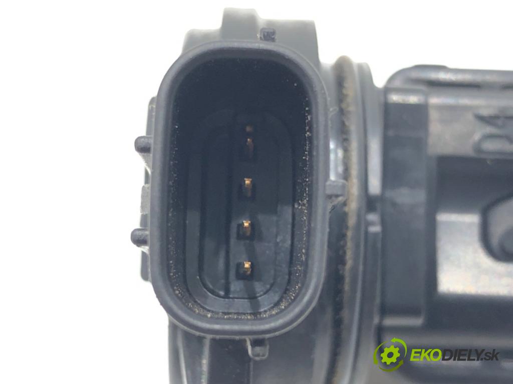 VOLVO XC60 II (246) 2017 - 2022    D4 AWD 140 kW [190 KM] olej napędowy 2017 - 2022  Váha vzduchu 31430000 (Váhy vzduchu)