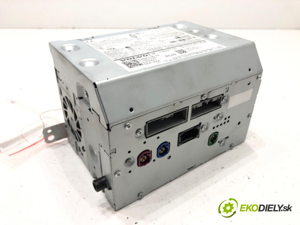 VOLVO XC60 II (246) 2017 - 2022    D4 AWD 140 kW [190 KM] olej napędowy 2017 - 2022  RADIO Navigácia 31466207 (Audio zariadenia)