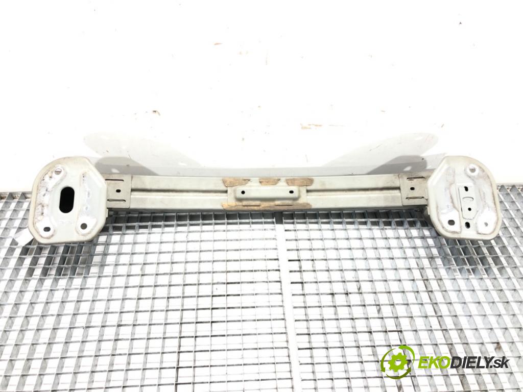 VOLVO XC60 II (246) 2017 - 2022    D4 AWD 140 kW [190 KM] olej napędowy 2017 - 2022  výztuha nárazníka zadní část  (Výztuhy zadní)