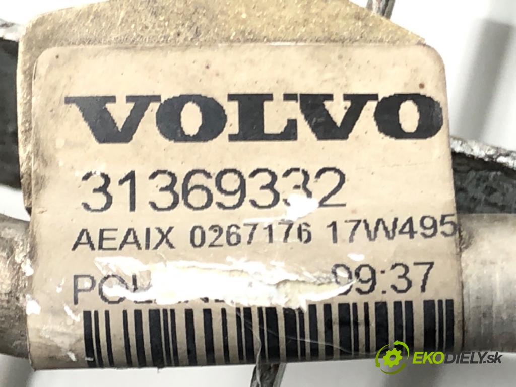VOLVO XC60 II (246) 2017 - 2022    D4 AWD 140 kW [190 KM] olej napędowy 2017 - 2022  rúrka klimatizácie 31369332 (Rúrky klimatizácie)