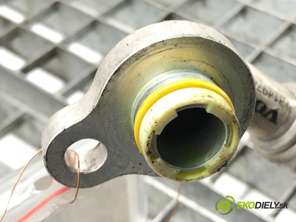 VOLVO XC60 II (246) 2017 - 2022    D4 AWD 140 kW [190 KM] olej napędowy 2017 - 2022  rúrka klimatizácie 31497424 (Rúrky klimatizácie)