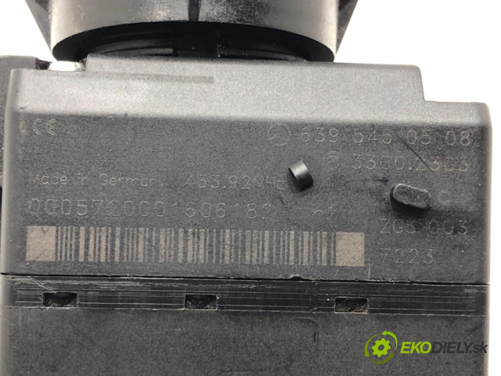 MERCEDES-BENZ VITO Autobus (W639) 2003 - 2022    109 CDI (639.701, 639.703) 70 kW [95 KM] olej napędowy 2006 - 2022  spinačka 6395450508 (Spínacie skrinky a kľúče)