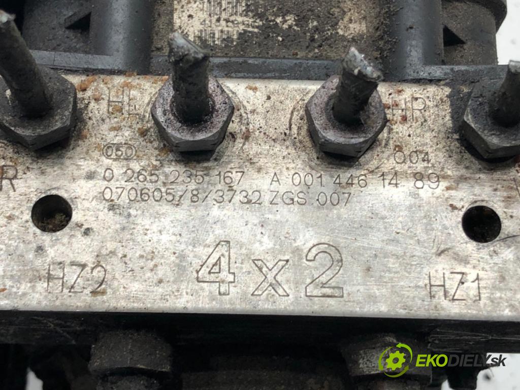 MERCEDES-BENZ VITO Autobus (W639) 2003 - 2022    109 CDI (639.701, 639.703) 70 kW [95 KM] olej napędowy 2006 - 2022  Pumpa ABS 0265235167 (Pumpy ABS)