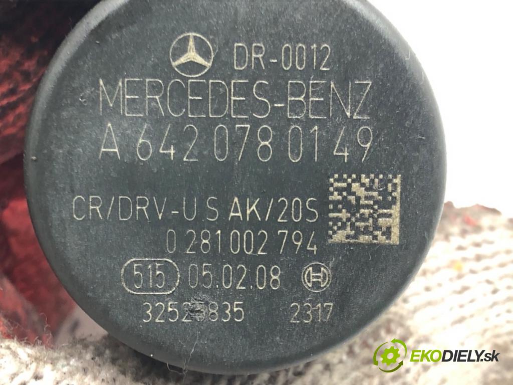 MERCEDES-BENZ VITO Autobus (W639) 2003 - 2022    109 CDI (639.701, 639.703) 70 kW [95 KM] olej napędowy 2006 - 2022  Snímač tlaku paliva A6420780149 (Snímače)