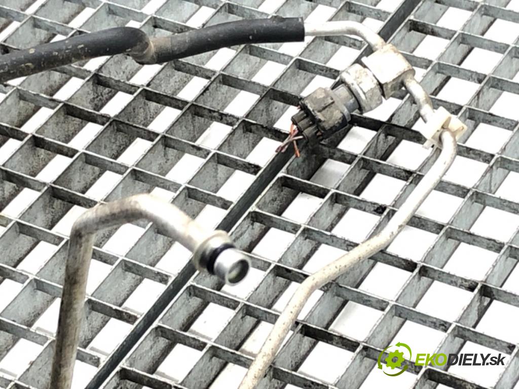 SUZUKI SX4 (EY, GY) 2006 - 2022    1.6 VVT (RW 416) 79 kW [107 KM] benzyna 2006 - 2022  rúrka klimatizácie  (Rúrky klimatizácie)