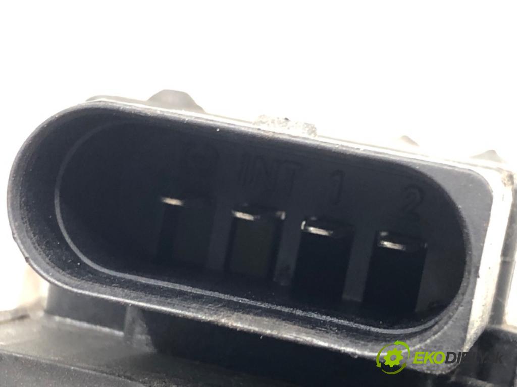 PEUGEOT BIPPER (AA_) 2008 - 2022    1.4 HDi 50 kW [68 KM] olej napędowy 2008 - 2022  Mechanizmus stieračov predný  (Motorčeky stieračov predné)