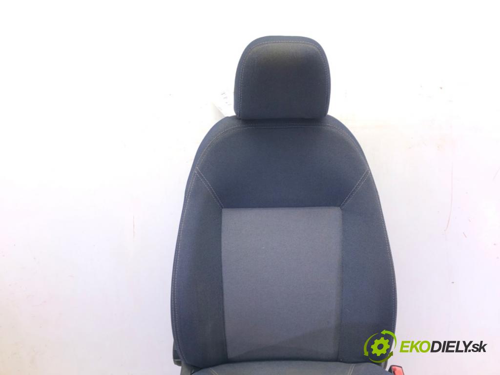 PEUGEOT BIPPER (AA_) 2008 - 2022    1.4 HDi 50 kW [68 KM] olej napędowy 2008 - 2022  Sedadlo pravy predný