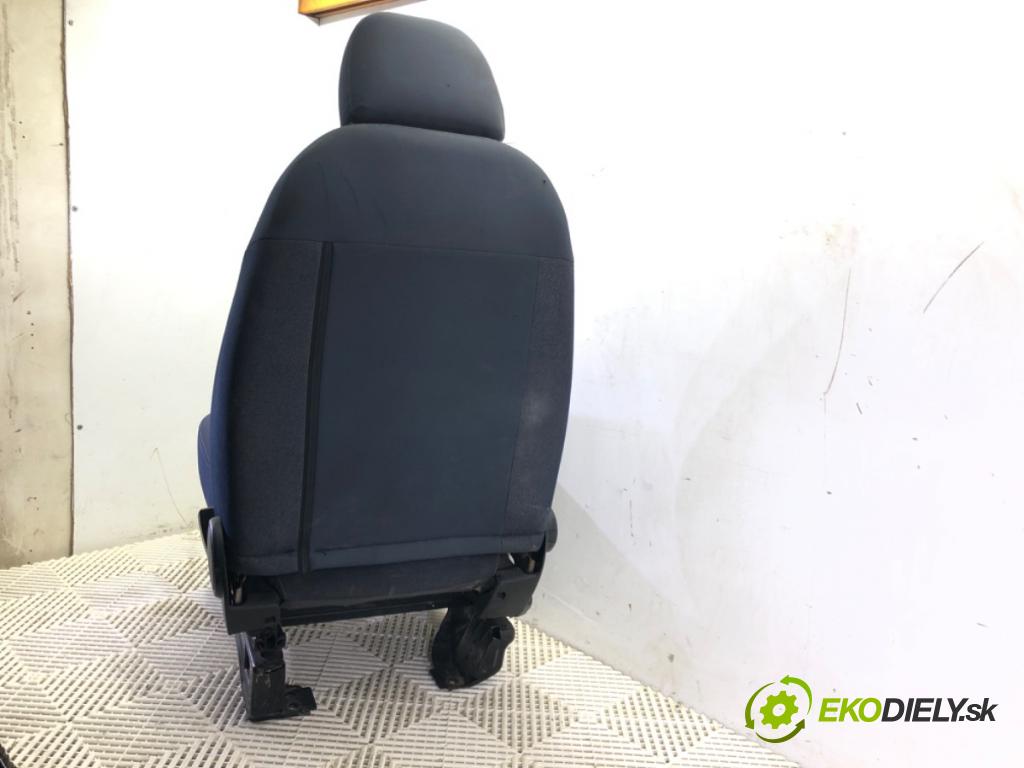 PEUGEOT BIPPER (AA_) 2008 - 2022    1.4 HDi 50 kW [68 KM] olej napędowy 2008 - 2022  Sedadlo pravy predný