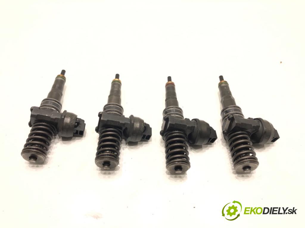 VW TOURAN (1T1, 1T2) 2003 - 2010    1.9 TDI 74 kW [100 KM] olej napędowy 2003 - 2004  vstříkovače 0414720215 038130073AG