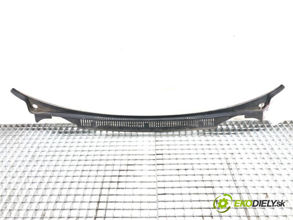 VW TOURAN (1T1, 1T2) 2003 - 2010    1.9 TDI 74 kW [100 KM] olej napędowy 2003 - 2004  Torpédo, plast pod čelné okno  (Torpéda)