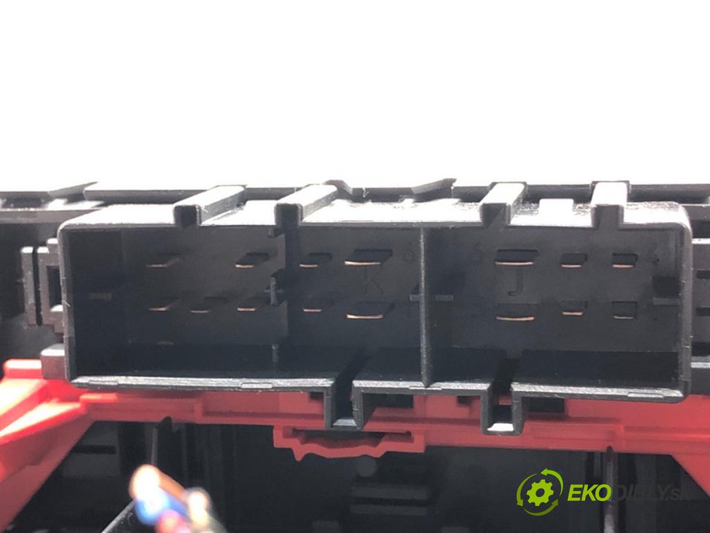 VW TOURAN (1T1, 1T2) 2003 - 2010    1.9 TDI 74 kW [100 KM] olej napędowy 2003 - 2004  Modul BORDNETZ 1K0937049G (Ostatné)