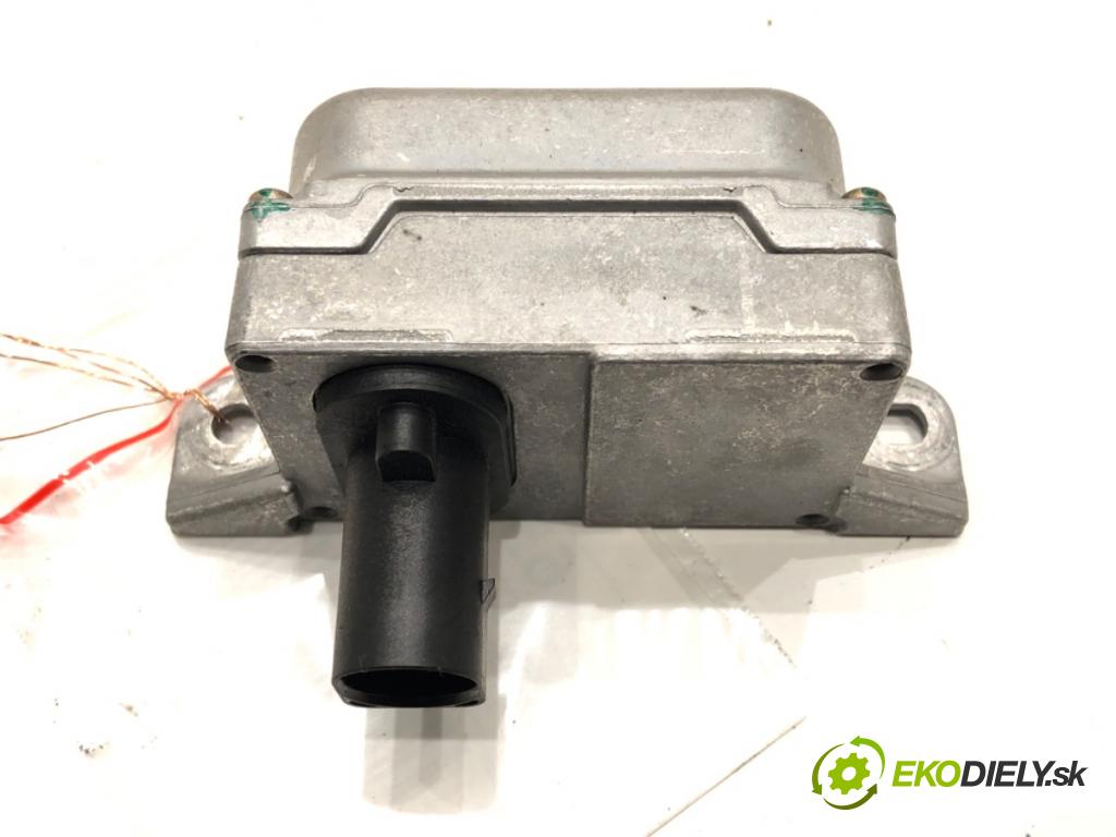 VW TOURAN (1T1, 1T2) 2003 - 2010    1.9 TDI 74 kW [100 KM] olej napędowy 2003 - 2004  snímač ESP 1J0907655