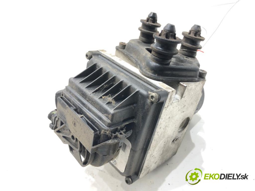 VW PASSAT B6 Variant (3C5) 2005 - 2011    1.9 TDI 77 kW [105 KM] olej napędowy 2005 - 2010  Pumpa ABS 3C0614095P (Pumpy ABS)