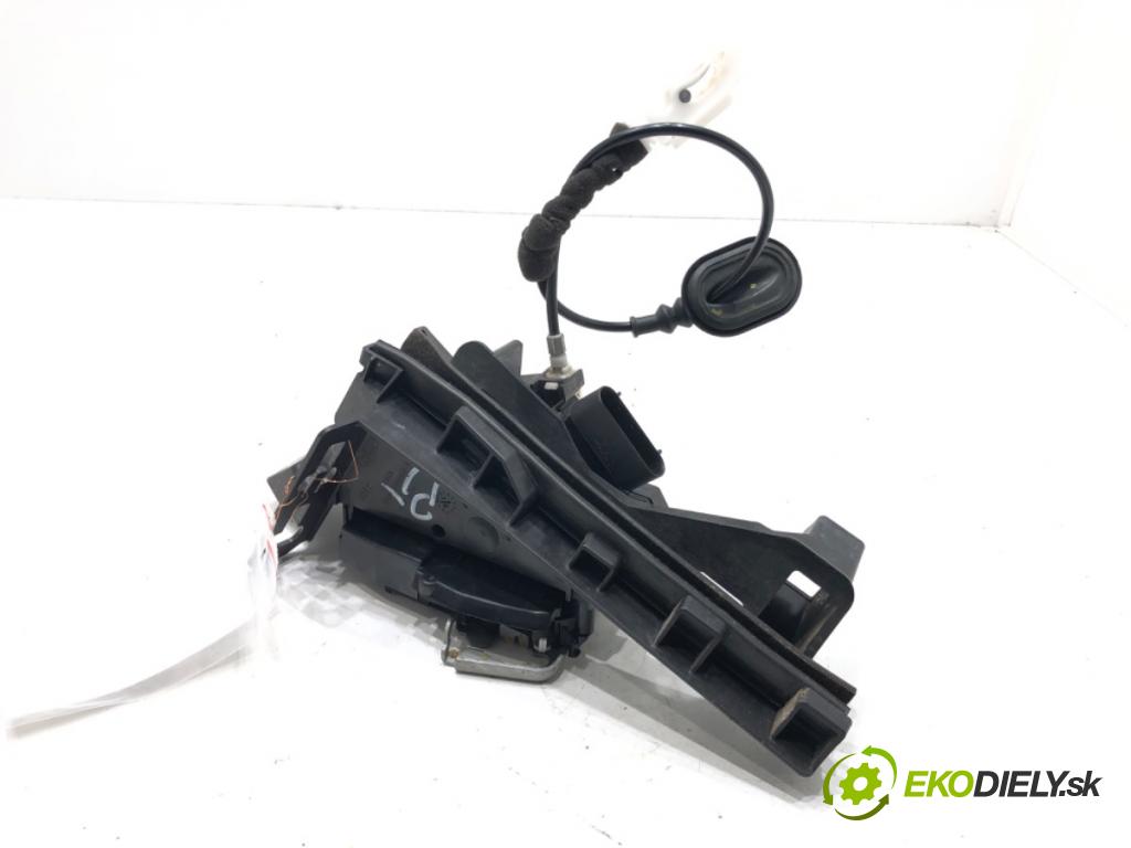 FORD MONDEO V sedan (CD) 2012 - 2022    2.0 EcoBoost 179 kW [243 KM] benzyna 2012 - 2016  zámok dveře pravý zadní část AE8A-5426412-BF