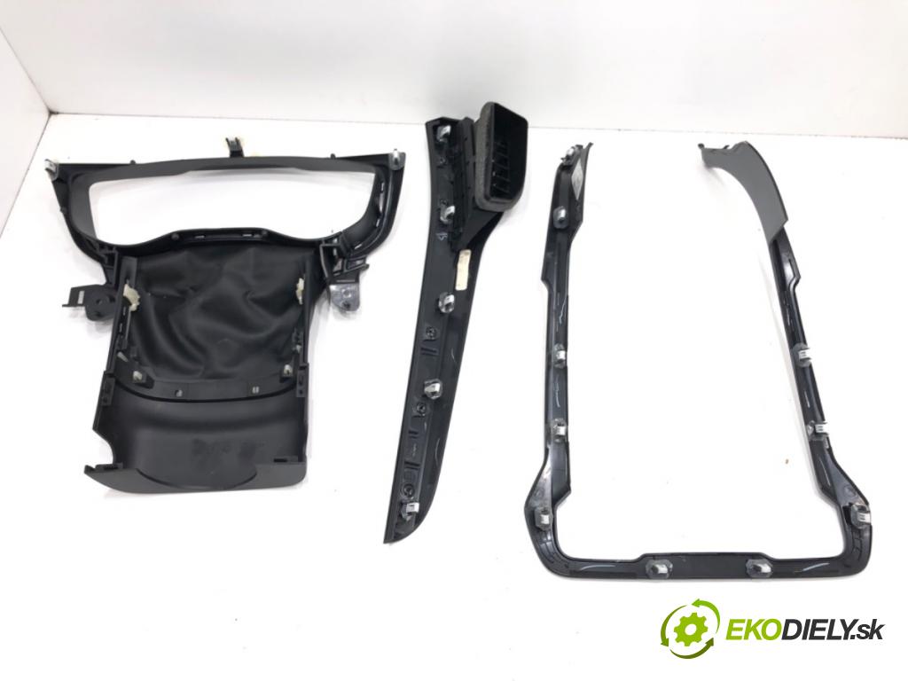 FORD MONDEO V sedan (CD) 2012 - 2022    2.0 EcoBoost 179 kW [243 KM] benzyna 2012 - 2016  lišty kryt  (Lišty)