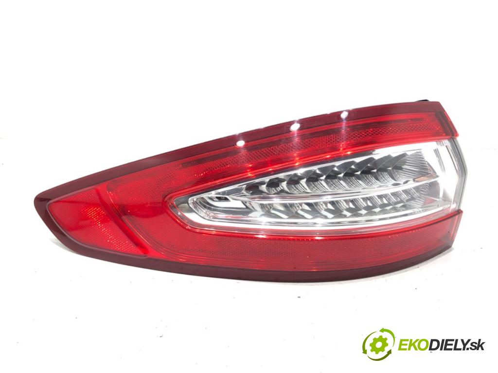FORD MONDEO MK5 sedan 2016 179 kW 2.0 EcoBoost 1999 Svetlo ľavy zad DS73-13405-AM