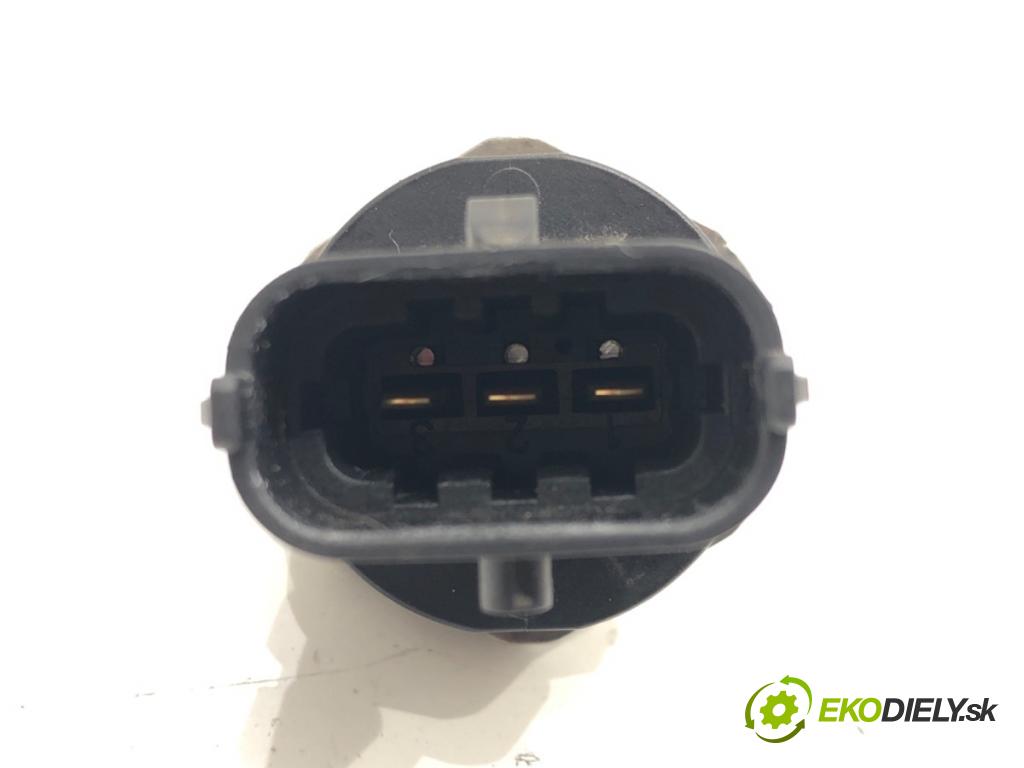 FORD MONDEO V sedan (CD) 2012 - 2022    2.0 EcoBoost 179 kW [243 KM] benzyna 2012 - 2016  Snímač tlaku paliva 0261545039 (Snímače)