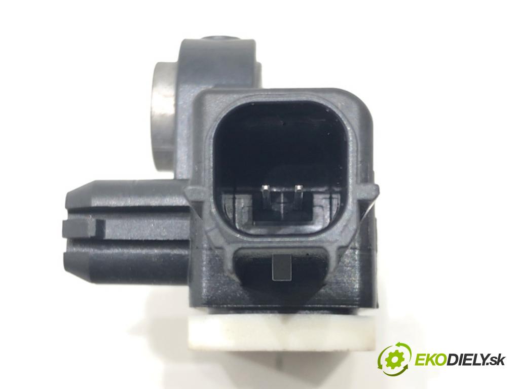 FORD MONDEO V sedan (CD) 2012 - 2022    2.0 EcoBoost 179 kW [243 KM] benzyna 2012 - 2016  Snímač nárazu CM5T-14B006-AA (Snímače nárazu)