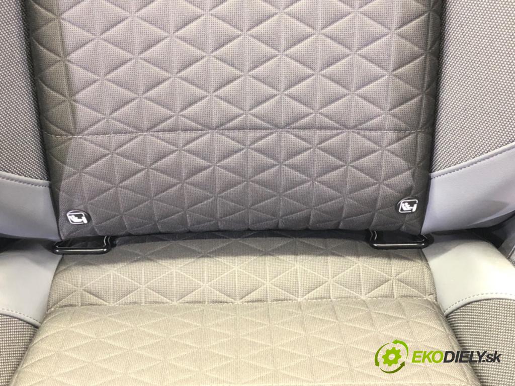 VW T-CROSS (C11) 2018 - 2022    1.0 TSi 85 kW [116 KM] benzyna 2018 - 2022  Sedadlo pravy predný