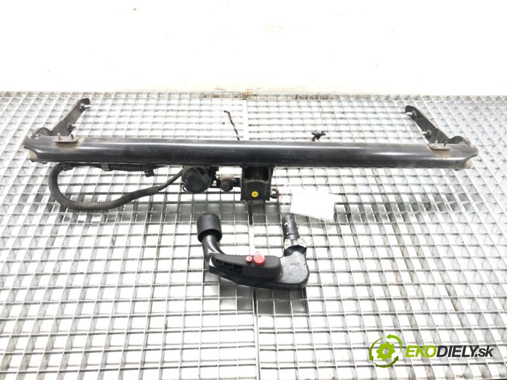 VW T-CROSS (C11) 2018 - 2022    1.0 TSi 85 kW [116 KM] benzyna 2018 - 2022  Hák tažné zařízení 2GM803880A (Tažná zařízení)