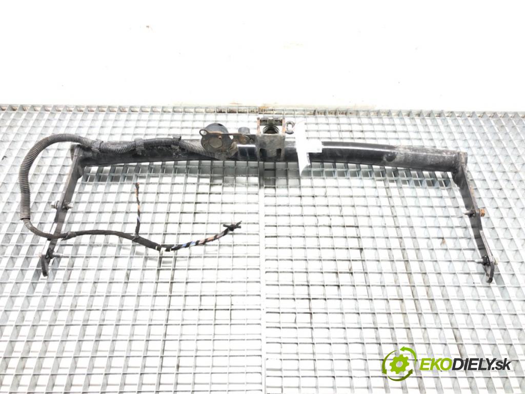 VW T-CROSS (C11) 2018 - 2022    1.0 TSi 85 kW [116 KM] benzyna 2018 - 2022  Hák tažné zařízení 2GM803880A (Tažná zařízení)